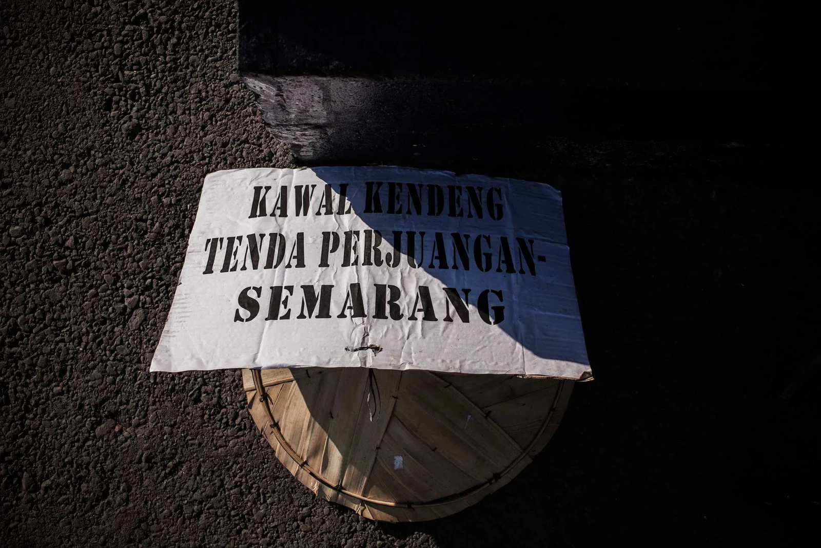 Standing for Kendeng